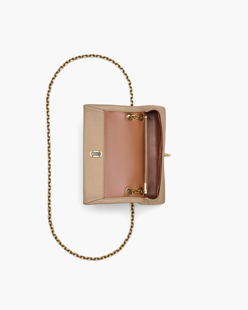 de mini-tas met dubbele ketting