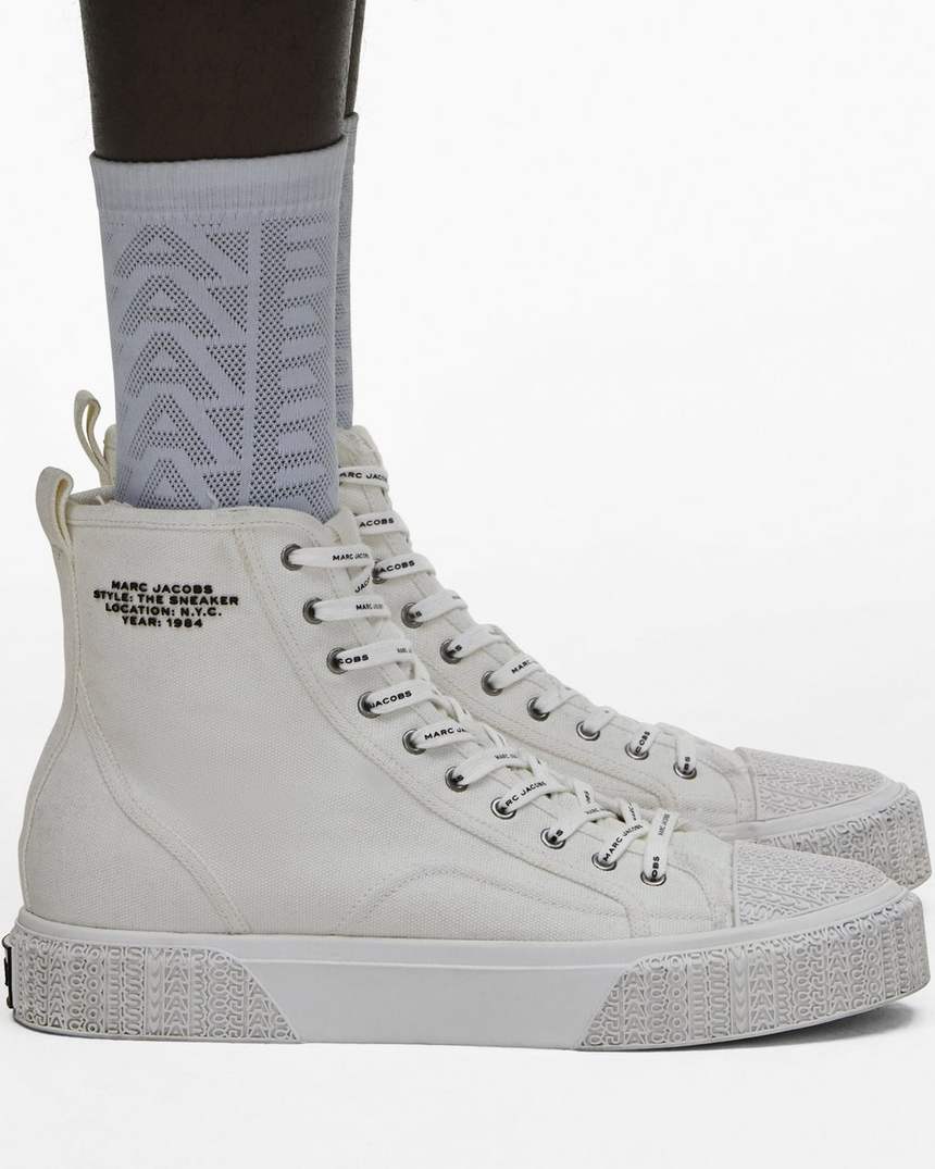de hoge sneaker