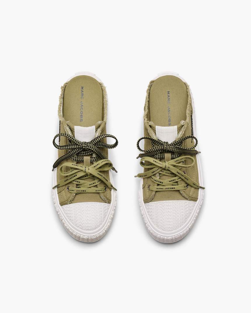 de sneaker-mule