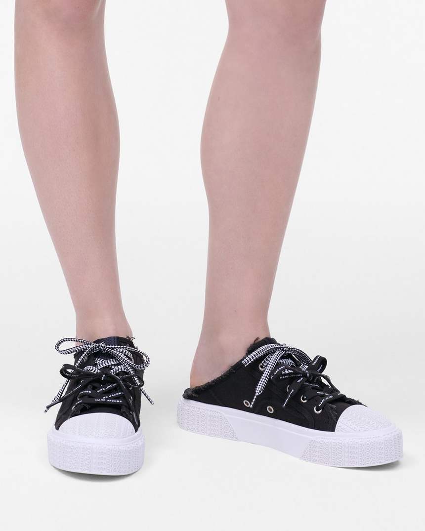 de sneaker-mule