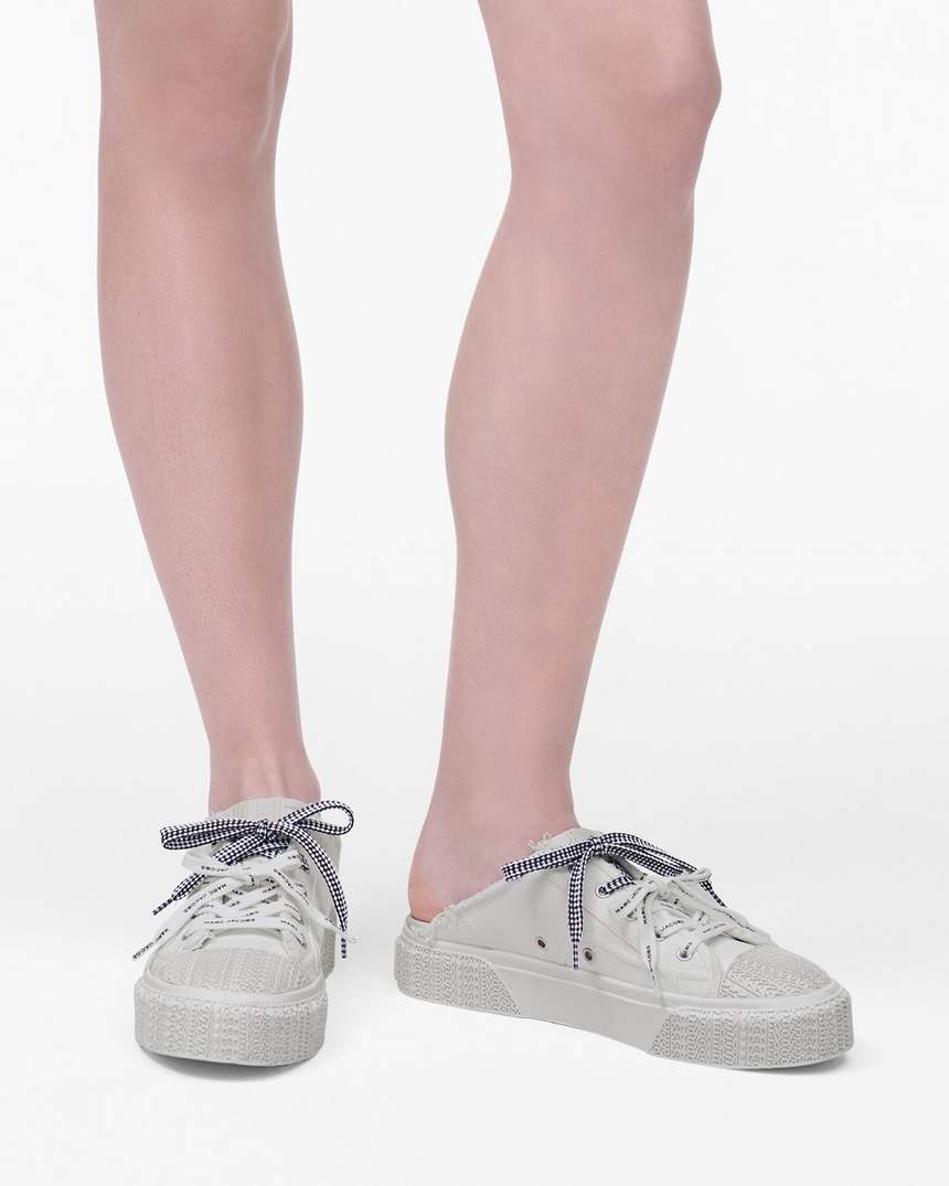 de sneaker-mule
