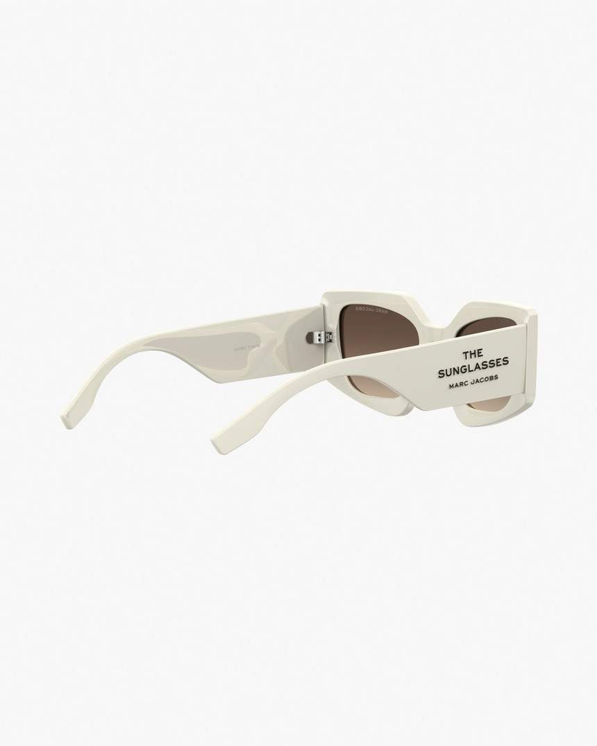 de vierkante cat-eye zonnebril