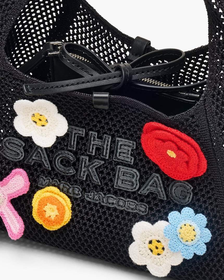 de daisy crochet mini sack bag